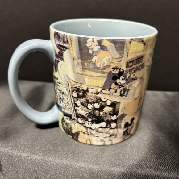 2003 Mickey Mouse Newspaper Collage Large Coffee‎ Cup Mug Disney World  4.75x5.8 - Picture 3 of 6
